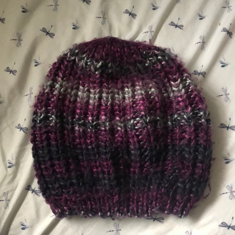 Knitted beanie